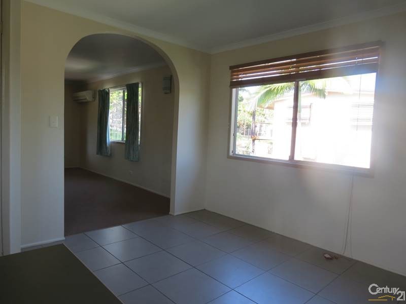 7 Harrier Avenue, New Auckland QLD 4680