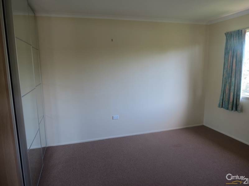 7 Harrier Avenue, New Auckland QLD 4680