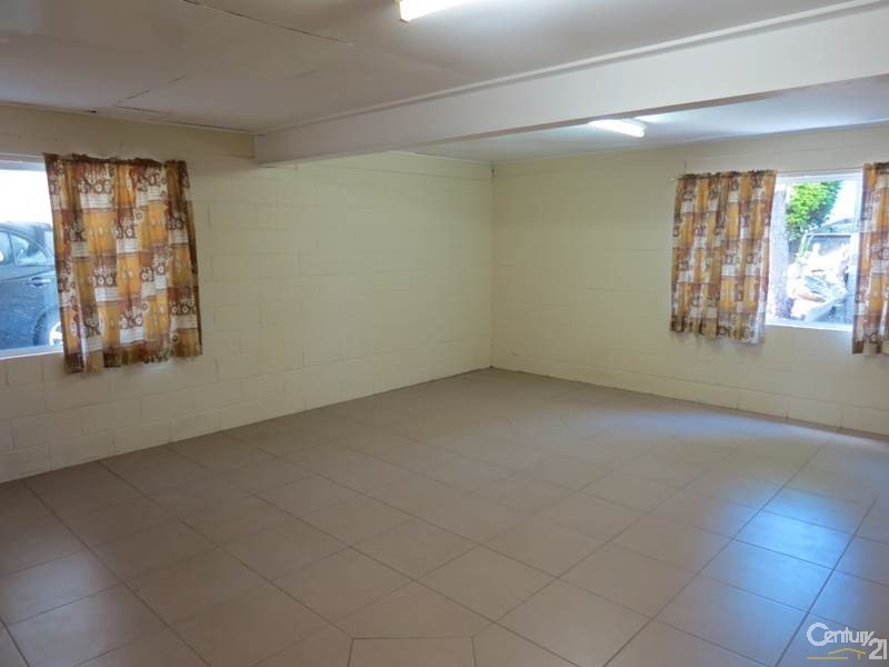 7 Harrier Avenue, New Auckland QLD 4680