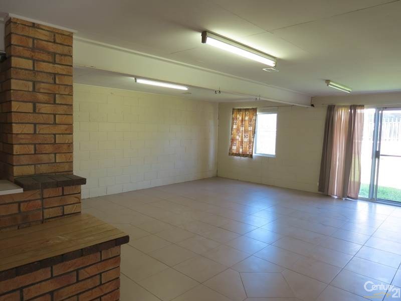 7 Harrier Avenue, New Auckland QLD 4680