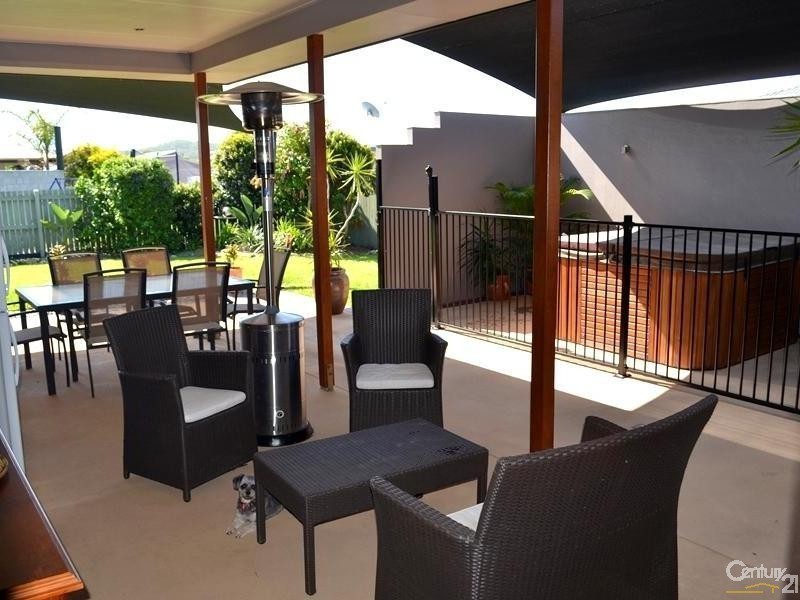 4 Schooner Street, Tannum Sands QLD 4680