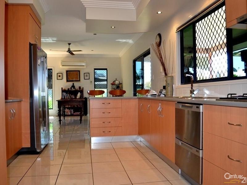 4 Schooner Street, Tannum Sands QLD 4680