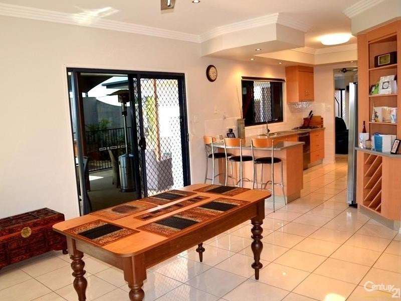 4 Schooner Street, Tannum Sands QLD 4680