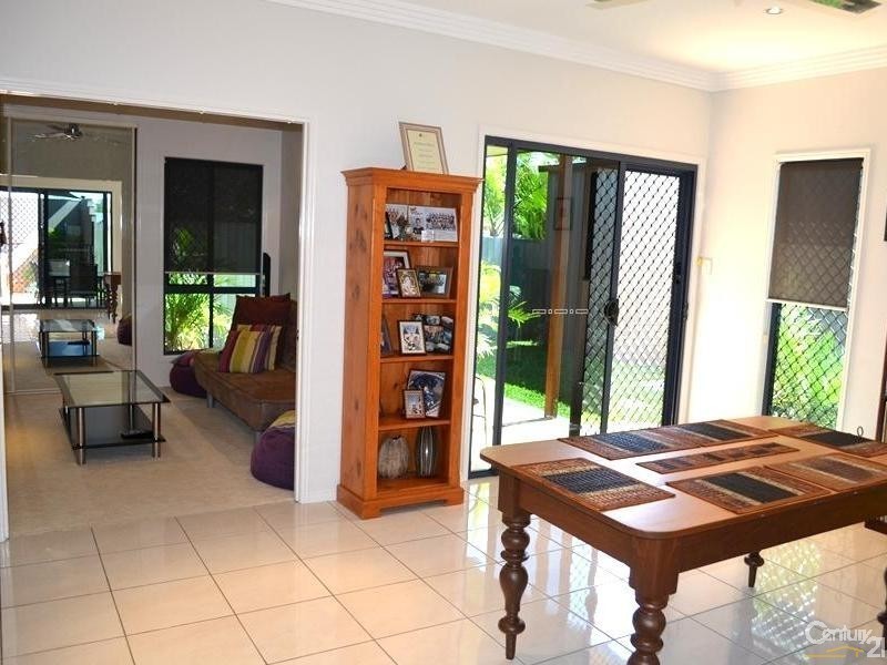 4 Schooner Street, Tannum Sands QLD 4680
