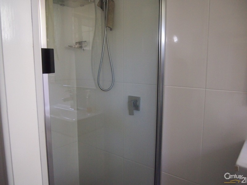 17 Silverton Drive, Tannum Sands QLD 4680