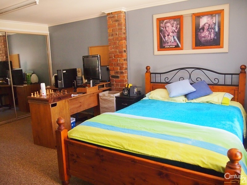 17 Silverton Drive, Tannum Sands QLD 4680