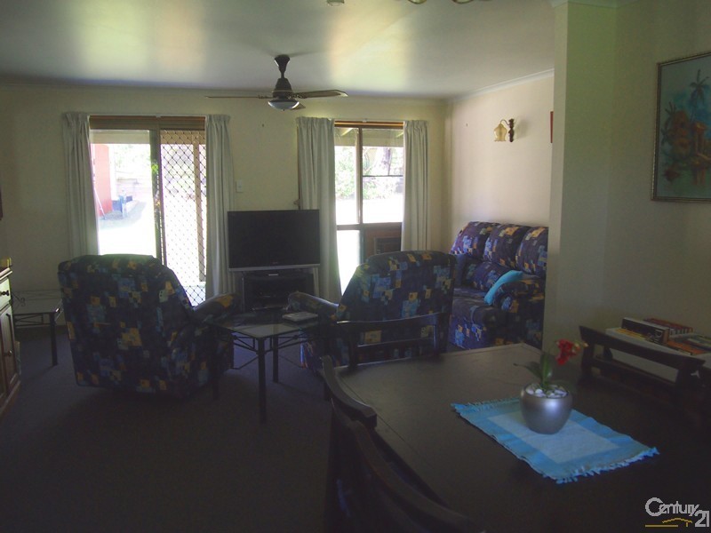 17 Silverton Drive, Tannum Sands QLD 4680