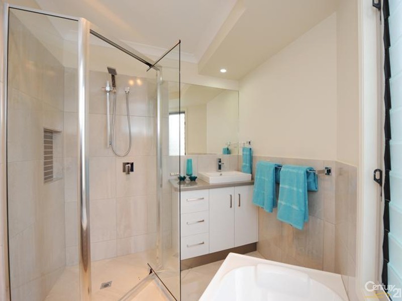 19 Ingra close, Gladstone QLD 4680