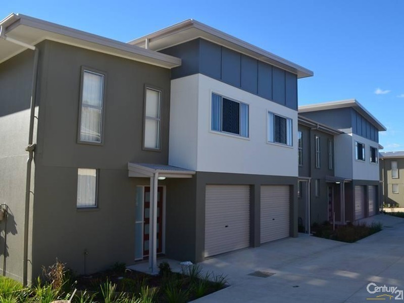 4/214-216 Oaka Street, South Gladstone QLD 4680