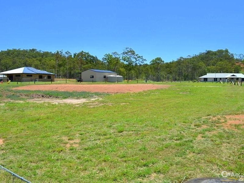 4 Scrivener Place, Burua QLD 4680