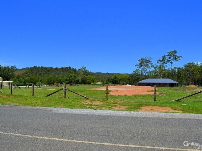 4 Scrivener Place, Burua QLD 4680