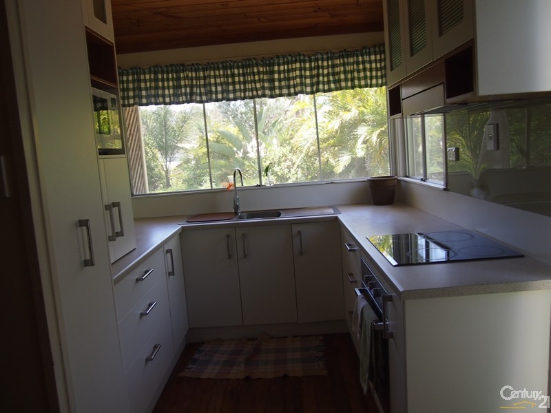 67 Allunga Drive, Glen Eden QLD 4680