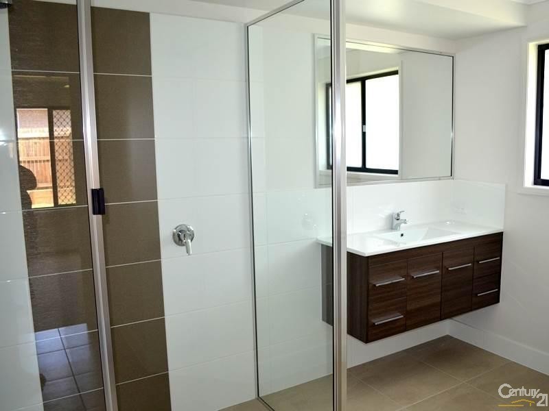 13 Bragg Court, Little Creek Estate, Kirkwood QLD 4680