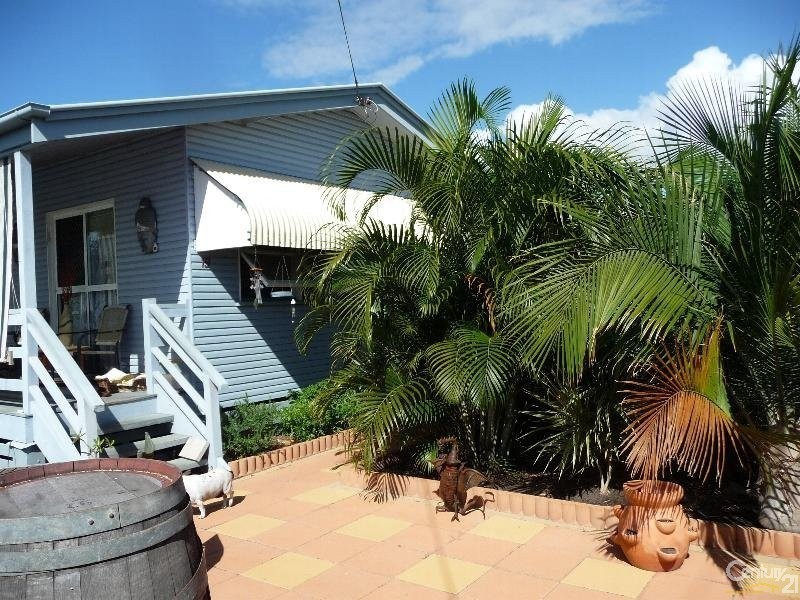 19 Moura Cresent, Barney Point QLD 4680