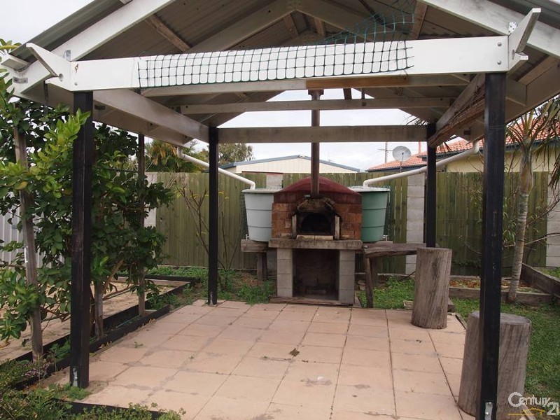 19 Moura Cresent, Barney Point QLD 4680