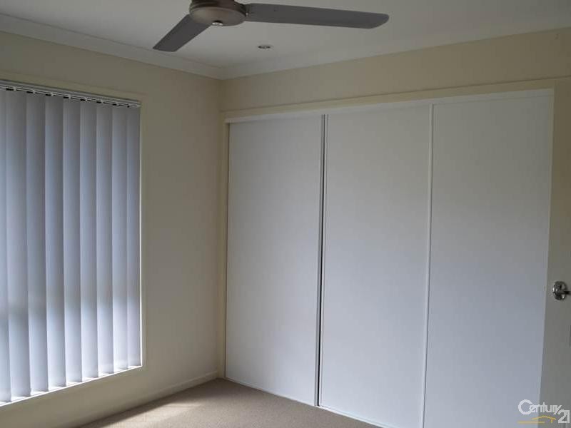 3 Dampier Court, Glen Eden QLD 4680
