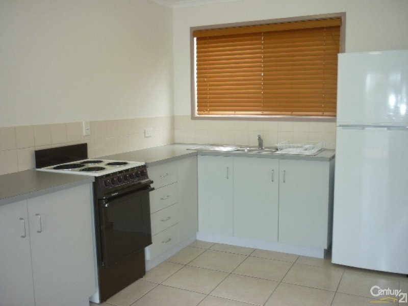 1/10 Chapman Drive, Clinton QLD 4680