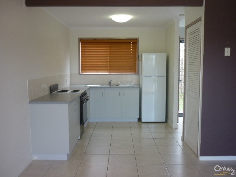 1/10 Chapman Drive, Clinton QLD 4680