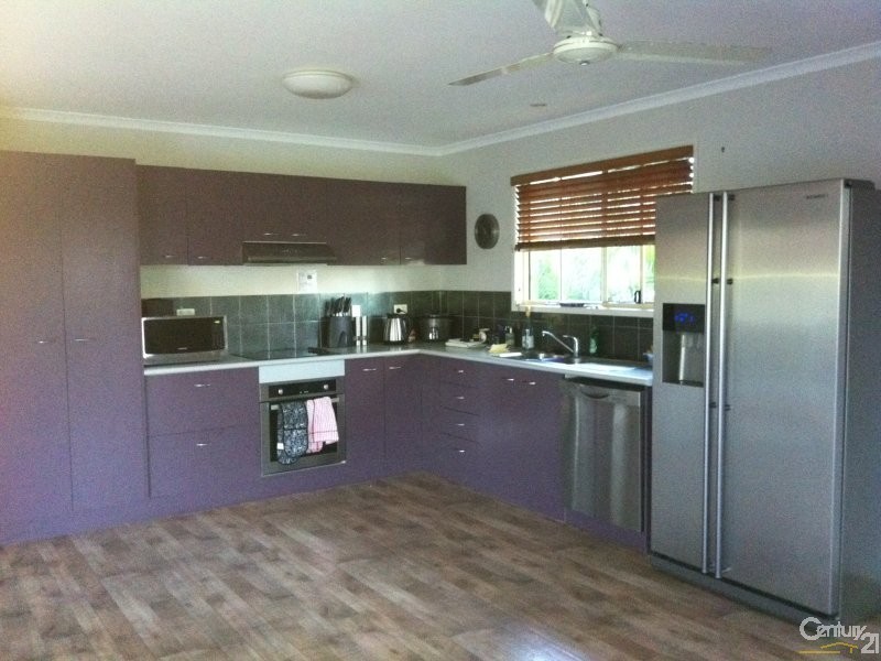 95 Malpas Street, Boyne Island QLD 4680