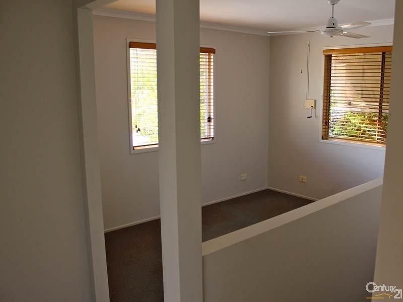 95 Malpas Street, Boyne Island QLD 4680