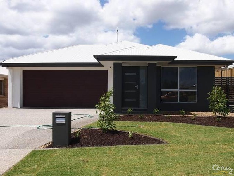 5 Numalia Lane Riverstone Rise, Boyne Island QLD 4680