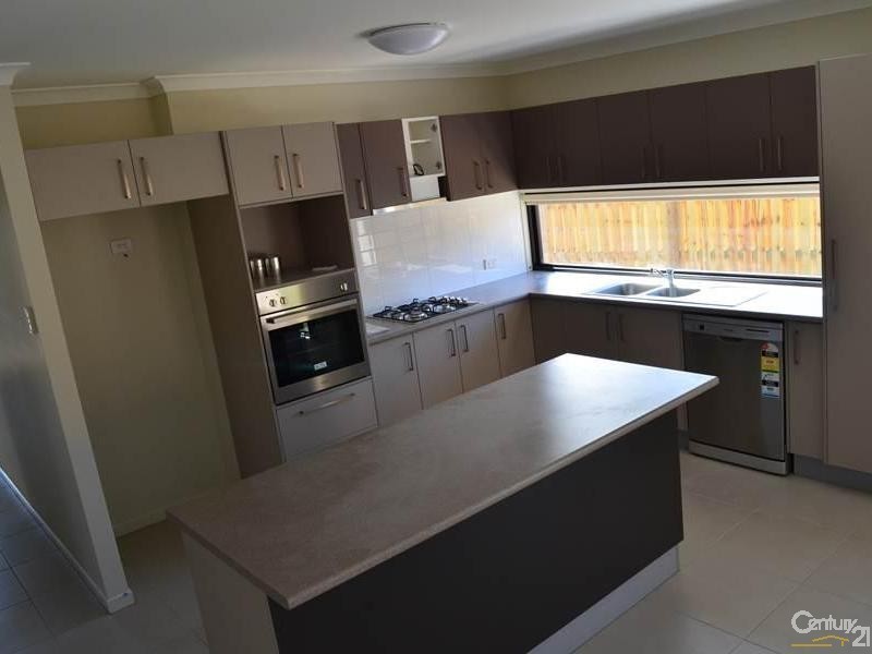 21 Peter Corones Drive Little Creek, Kirkwood QLD 4680