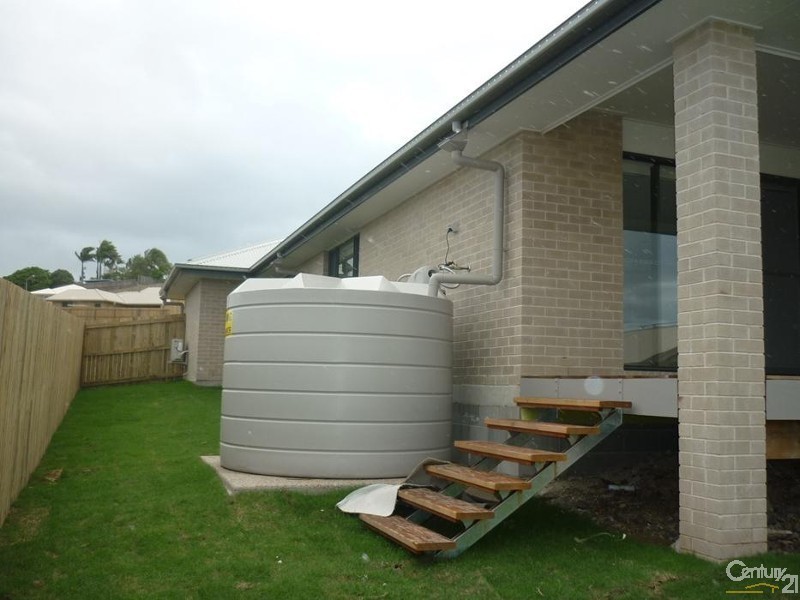 Glen Eden QLD 4680