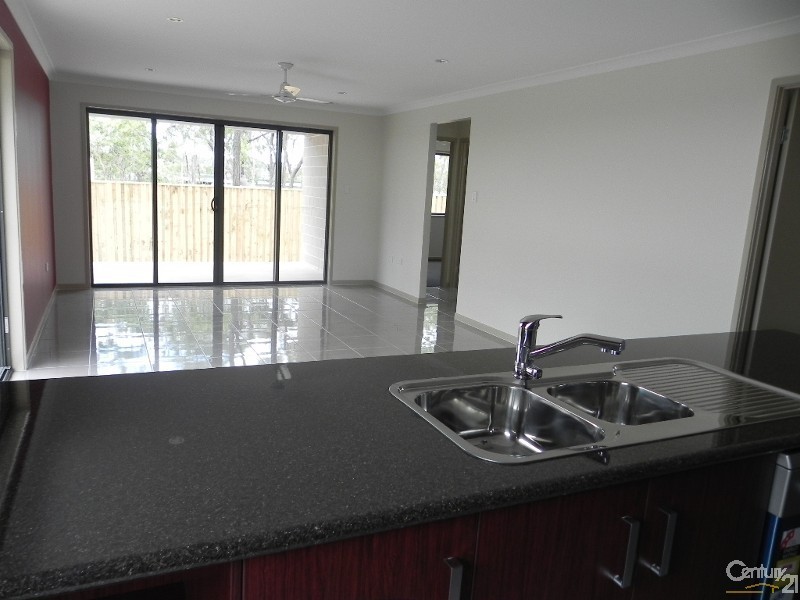 18 Christina Road, Gladstone QLD 4680