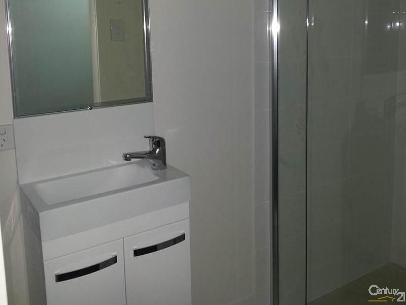 7 Bragg Court, Kirkwood QLD 4680