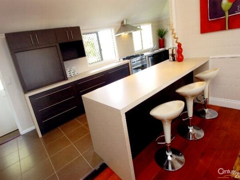 13 Lord Street, Gladstone QLD 4680