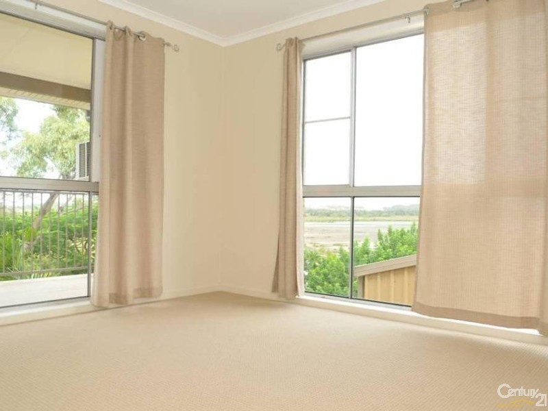 78 Sutton Street, Barney Point QLD 4680