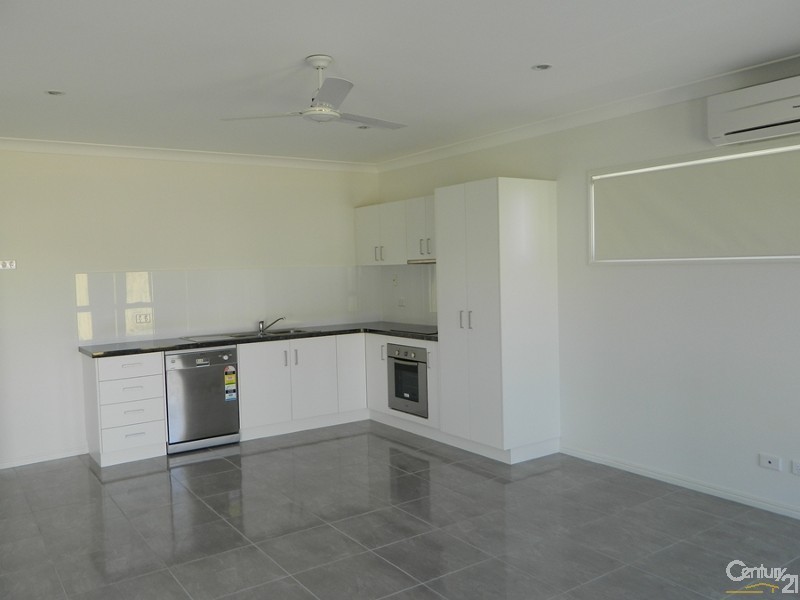 1/55 Toolooa Street, South Gladstone QLD 4680