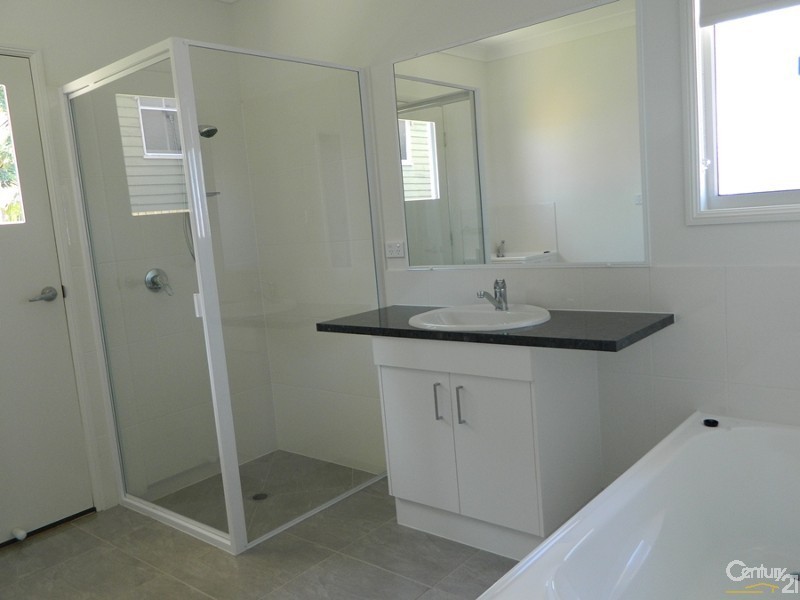 1/55 Toolooa Street, South Gladstone QLD 4680