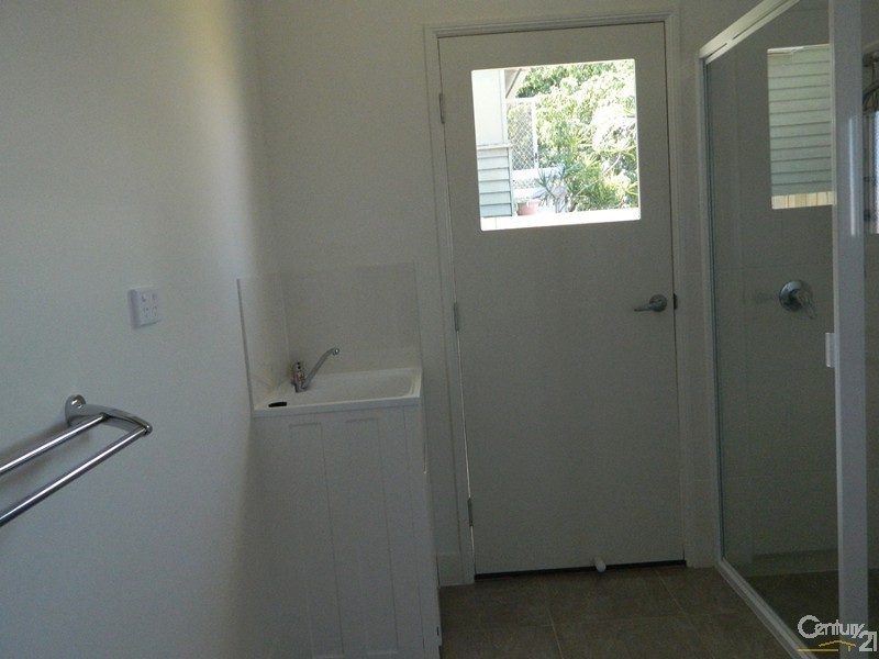 1/55 Toolooa Street, South Gladstone QLD 4680