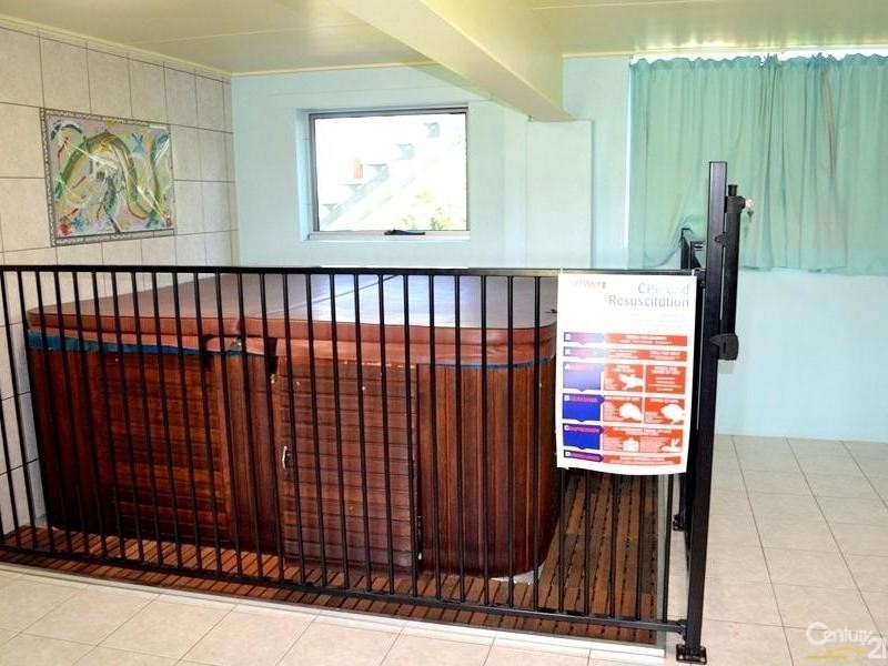 6 Wyndham Road, Beecher QLD 4680