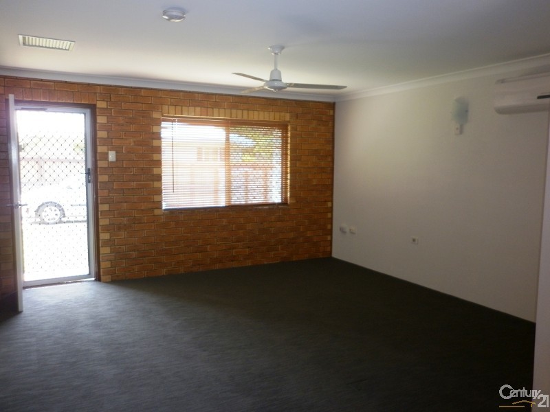 2/15 Carinya Drive, Clinton QLD 4680