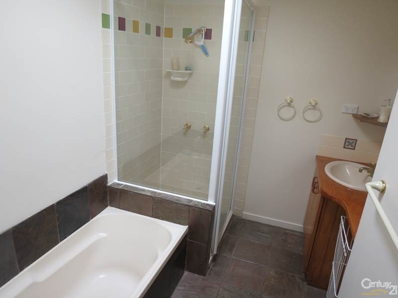 67 Allunga Drive, Glen Eden QLD 4680