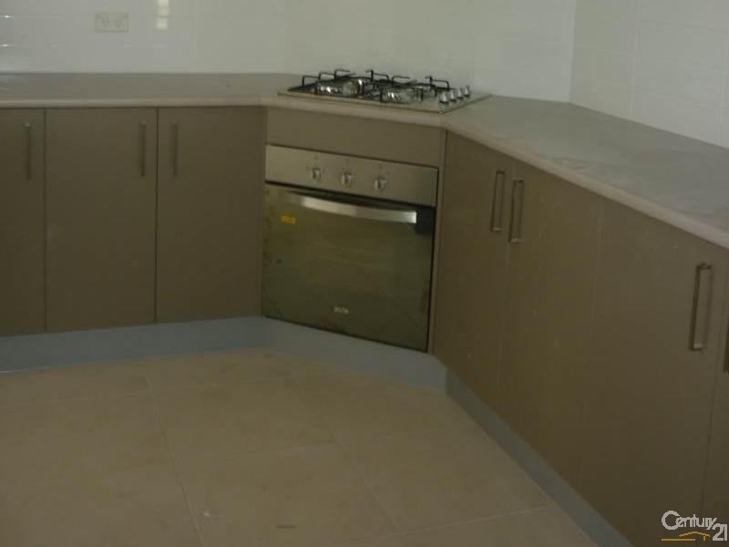 32 Briffney Street, Kirkwood QLD 4680