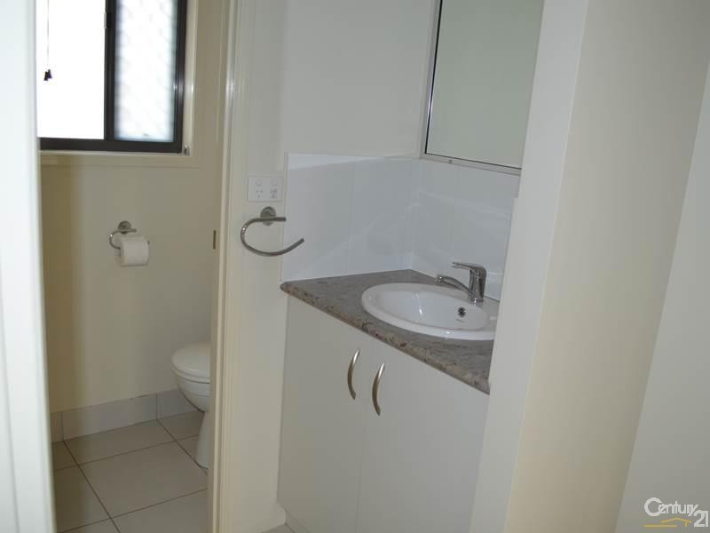 28 Central Avenue, Calliope QLD 4680