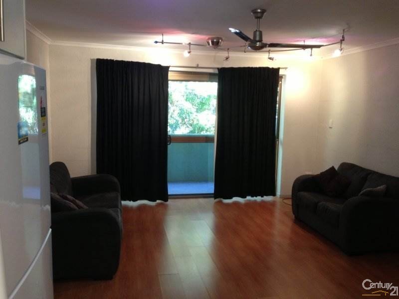 5/8 Roseberry Street, Gladstone QLD 4680