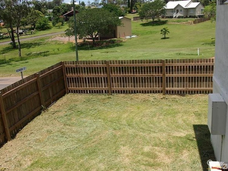 1 Bismark Street, Mount Larcom QLD 4695