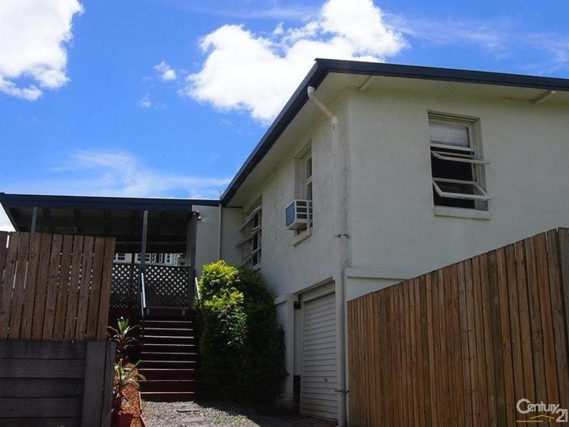 1 Bismark Street, Mount Larcom QLD 4695