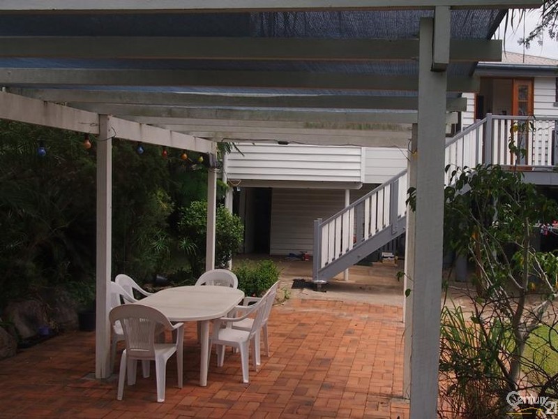 17 Bonar Street, South Gladstone QLD 4680