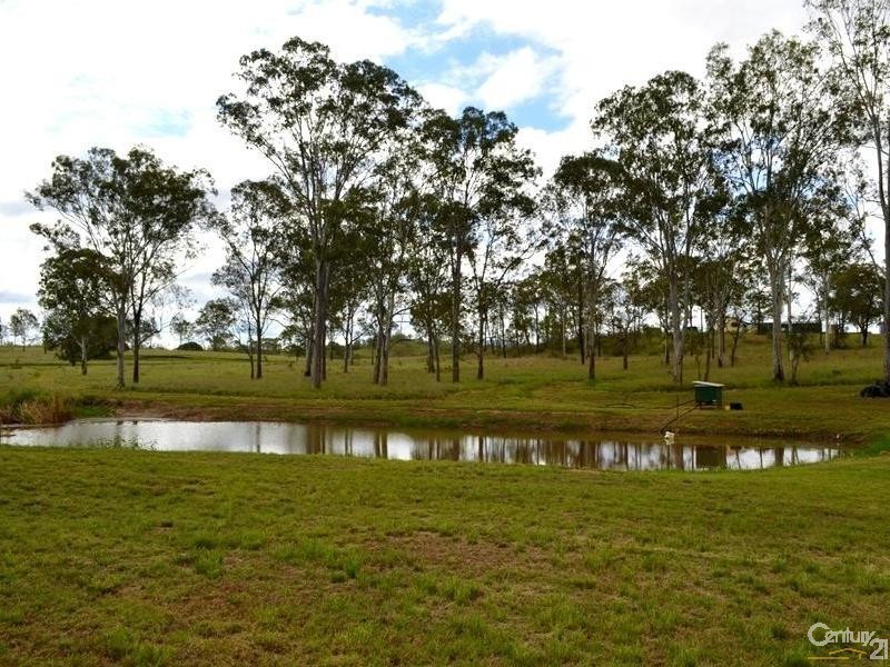 2374 Fingerboard Road, Mount Tom QLD 4677