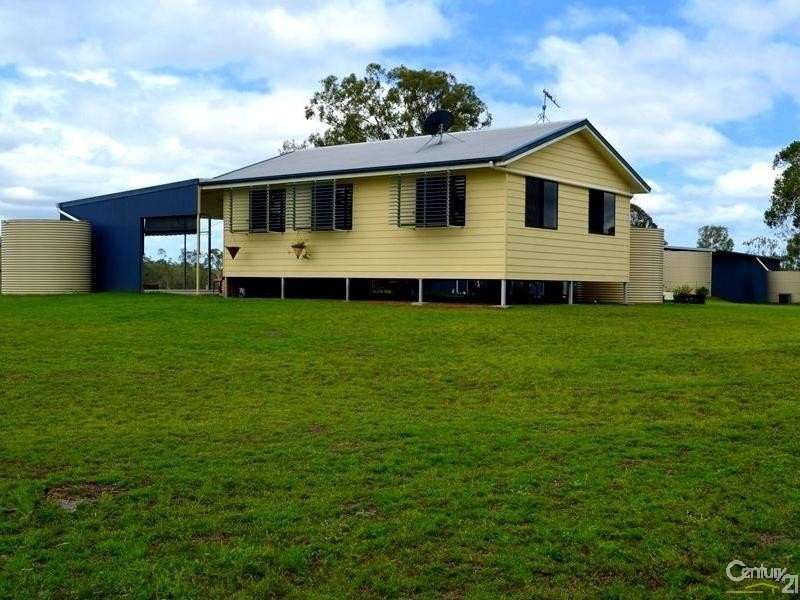 2374 Fingerboard Road, Mount Tom QLD 4677