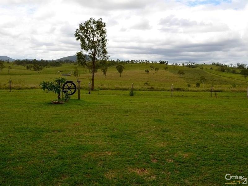 2374 Fingerboard Road, Mount Tom QLD 4677