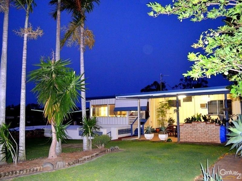 24 Walters Avenue, West Gladstone QLD 4680
