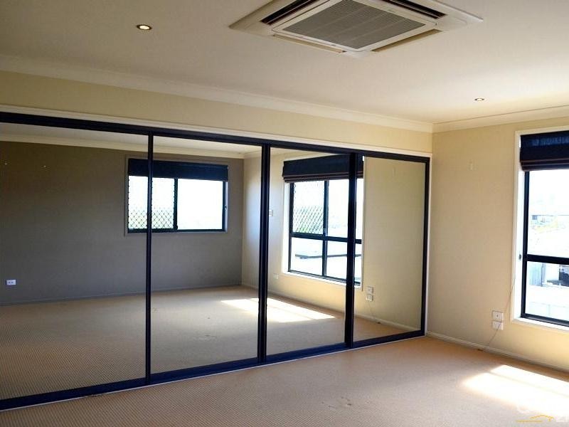 18 Dorinda Court, Clinton QLD 4680