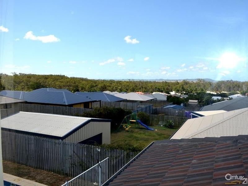 18 Dorinda Court, Clinton QLD 4680