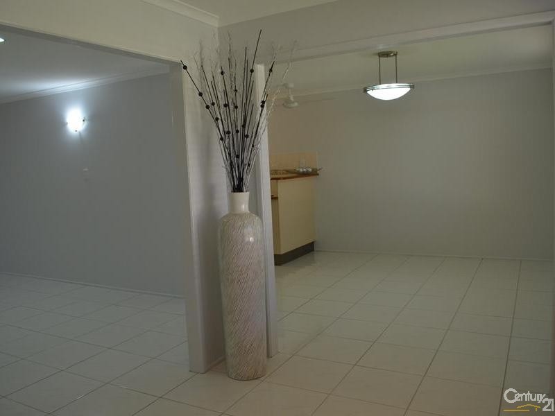 29 Jupiter Street, Telina QLD 4680